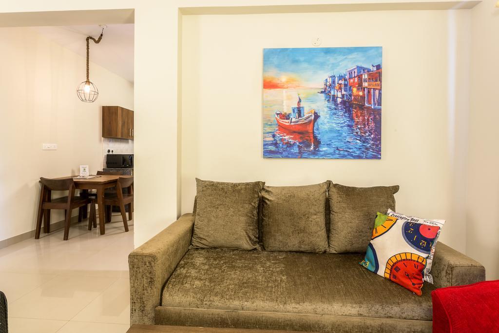 Treebo Trend Zeebo Suites Arpora Ngoại thất bức ảnh