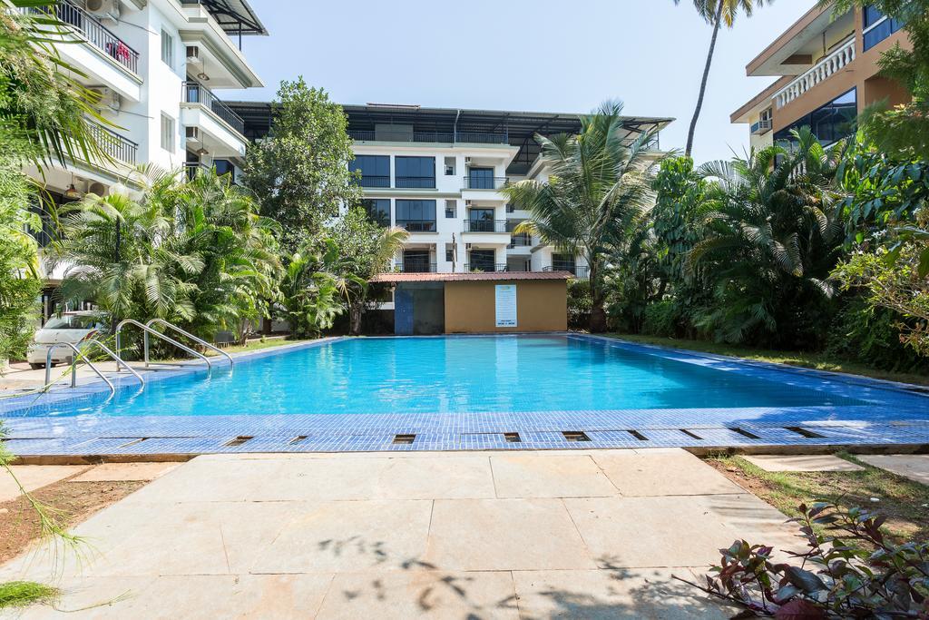 Treebo Trend Zeebo Suites Arpora Ngoại thất bức ảnh
